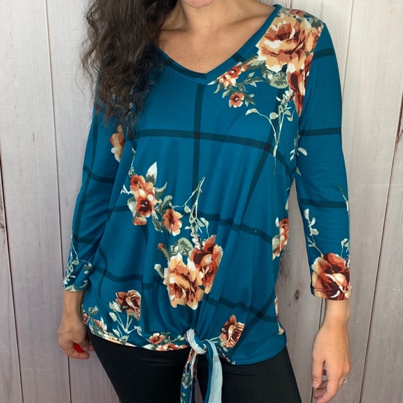 Tops - 🎈Maisy- teal floral tie front top